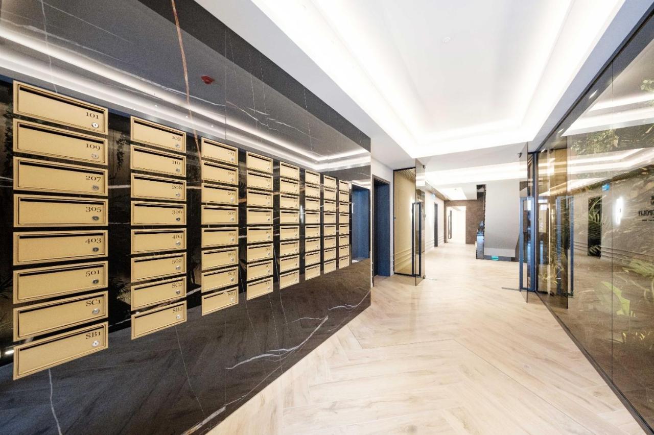 Brand New Luxury Apartment In The Heart Of Brassó Kültér fotó